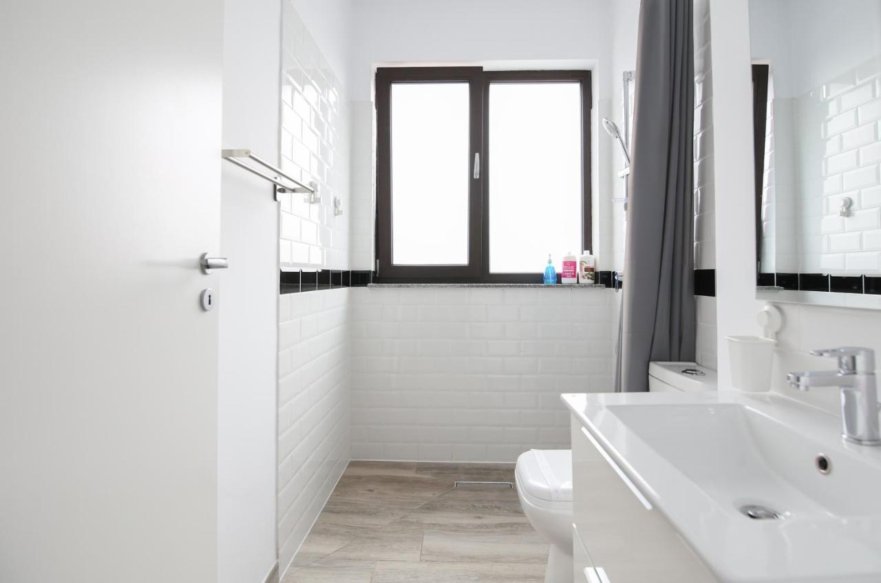 Vitan Central Oasis ---Free Secured Private Parking---Self Check-In-- 부쿠레슈티 외부 사진
