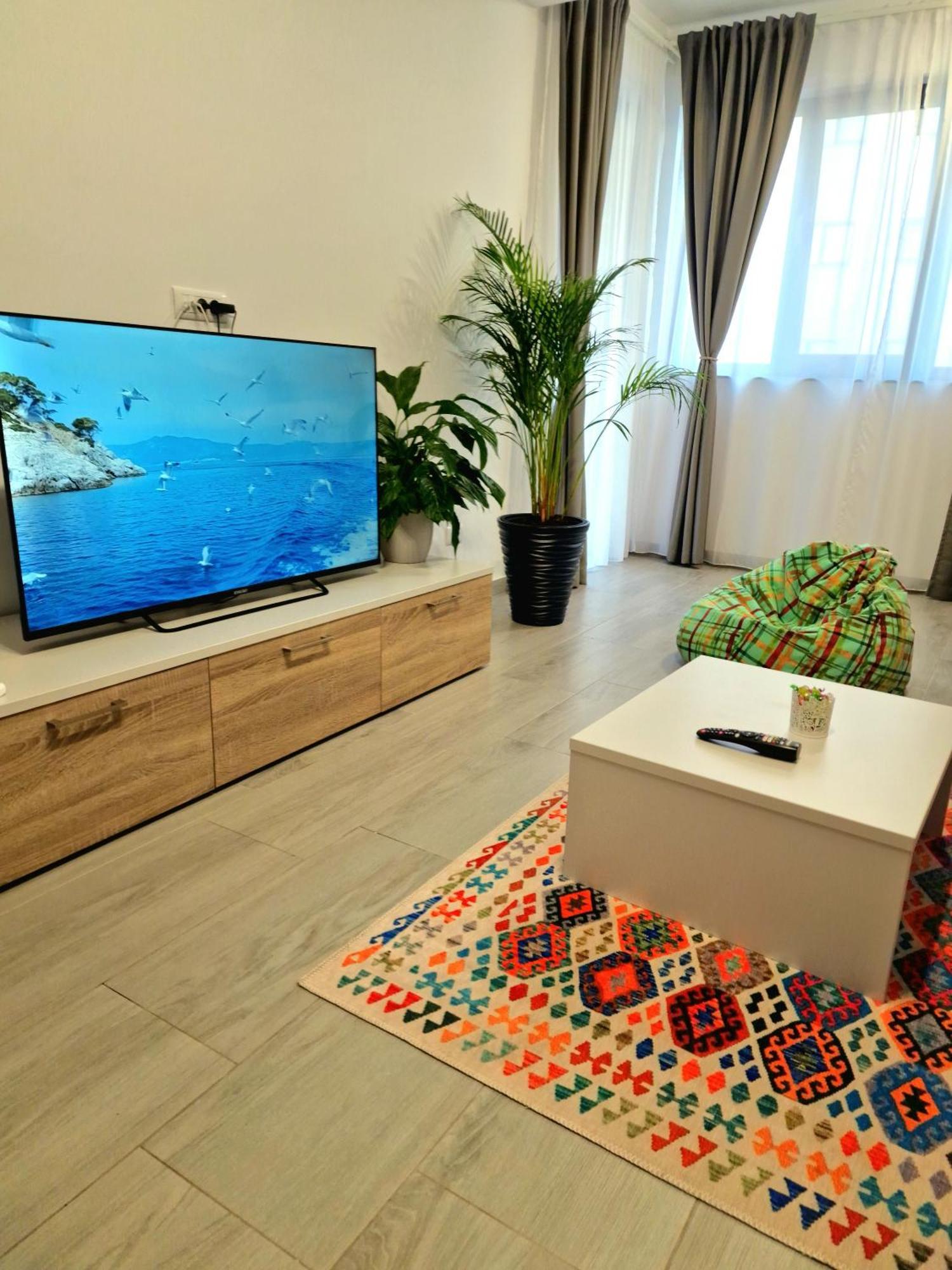Vitan Central Oasis ---Free Secured Private Parking---Self Check-In-- 부쿠레슈티 외부 사진